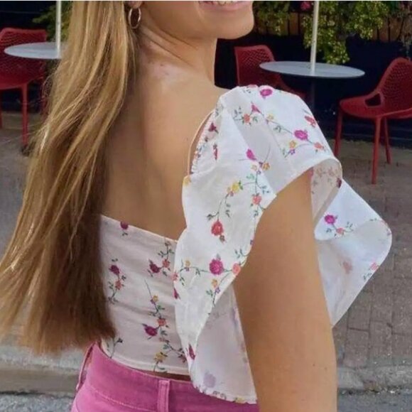 NEW Zara Crop top with Flutter Sleeves, Size M - Picture 12 of 16